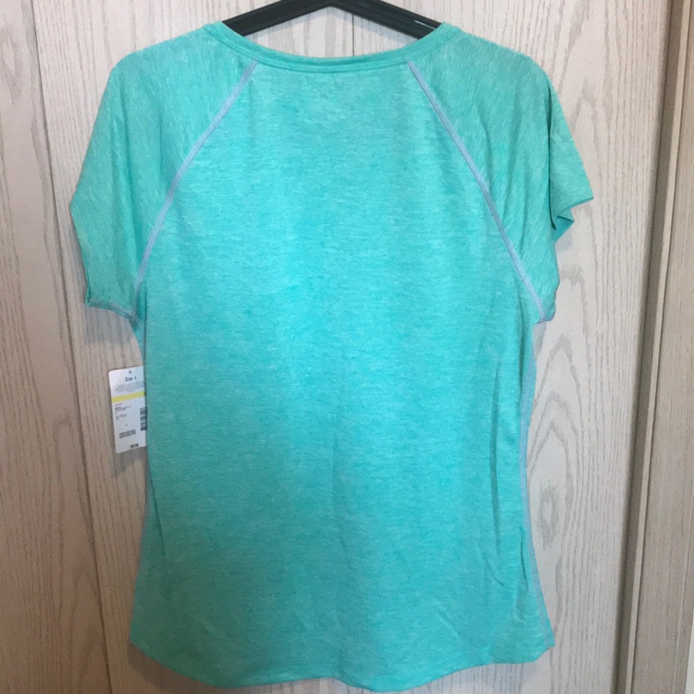 Performance tee - Picture 2 of 3